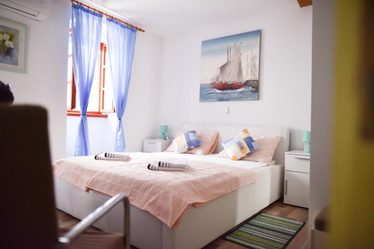 Luka'S Amber Rooms In The Center Of Trogir Zewnętrze zdjęcie